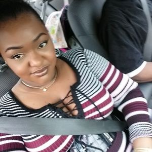 Meet your Posher, Kenyatta